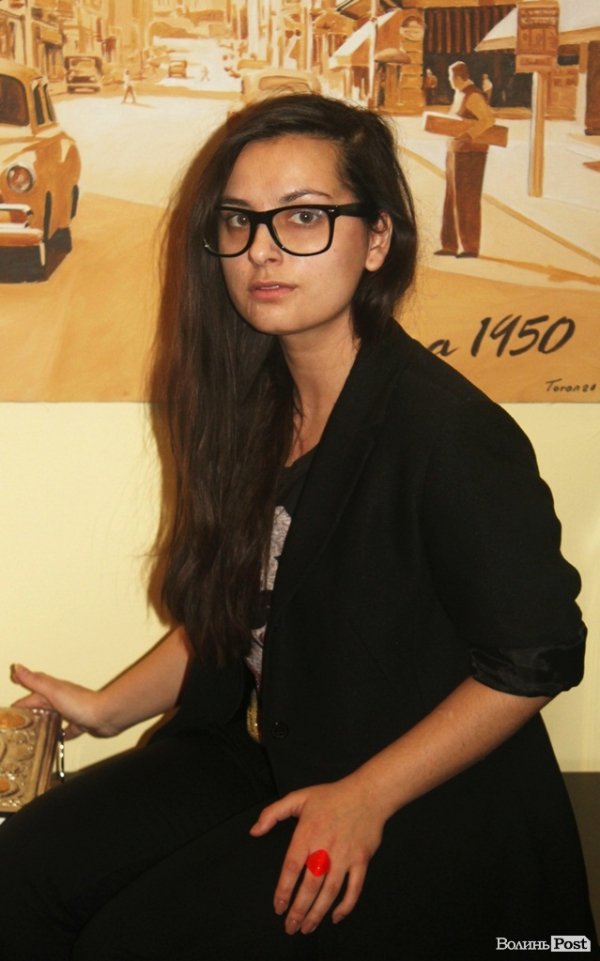 Валя Вісина, 25 років